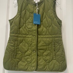 Market & Spruce Olive Quilted Vest